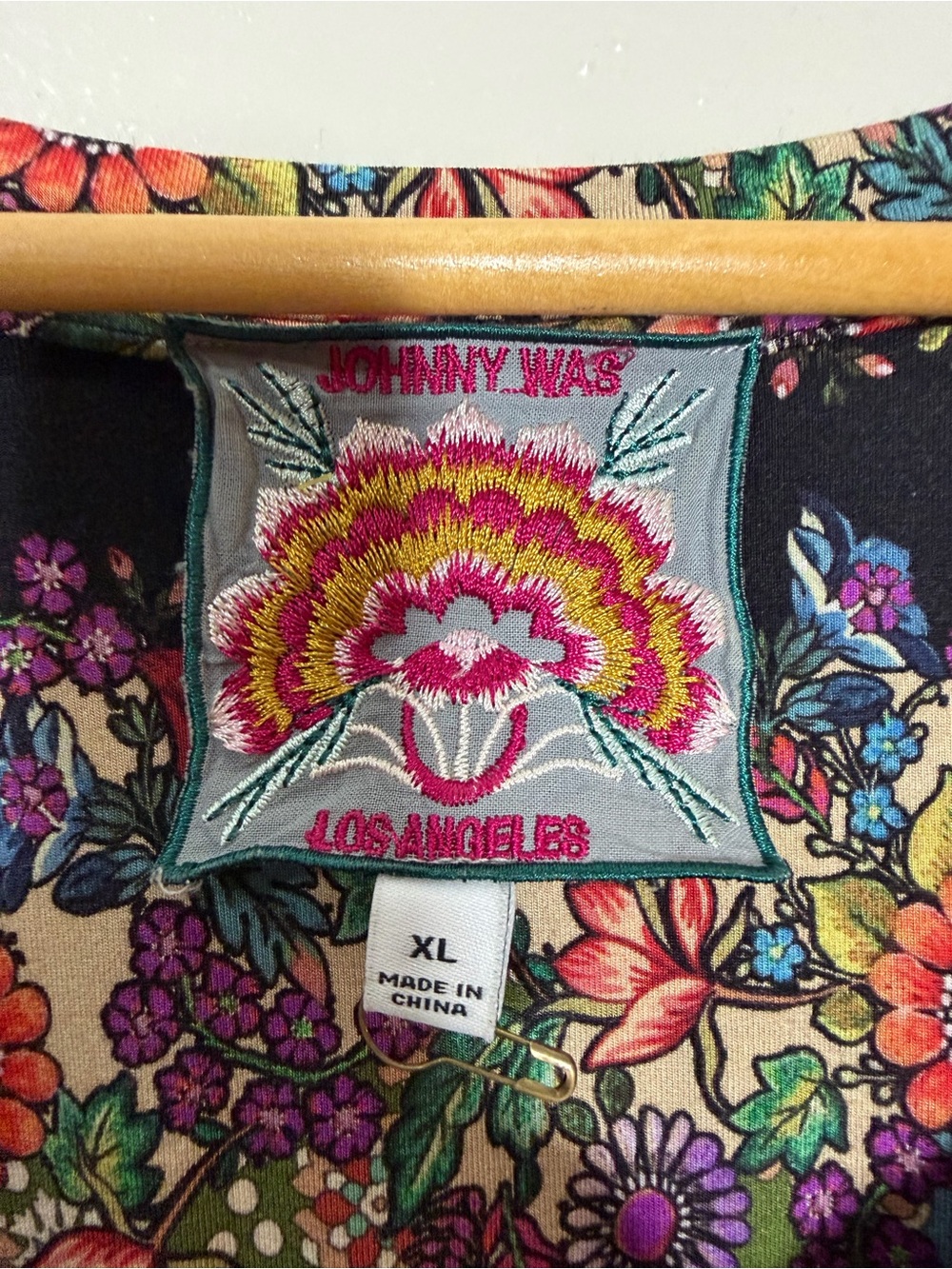 Johnny Was | NWOT Moa Favorite Paisley Floral Top size XL - Picture 6 of 11